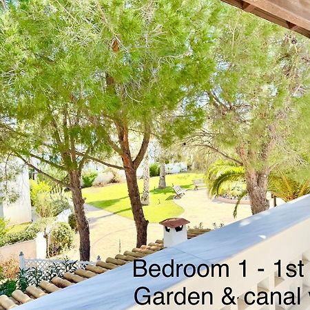 Villasonboard Dock Villa 3 Bed, 3 Bath, Canal, Greek Venice Porto Hydra Plépi Exteriör bild