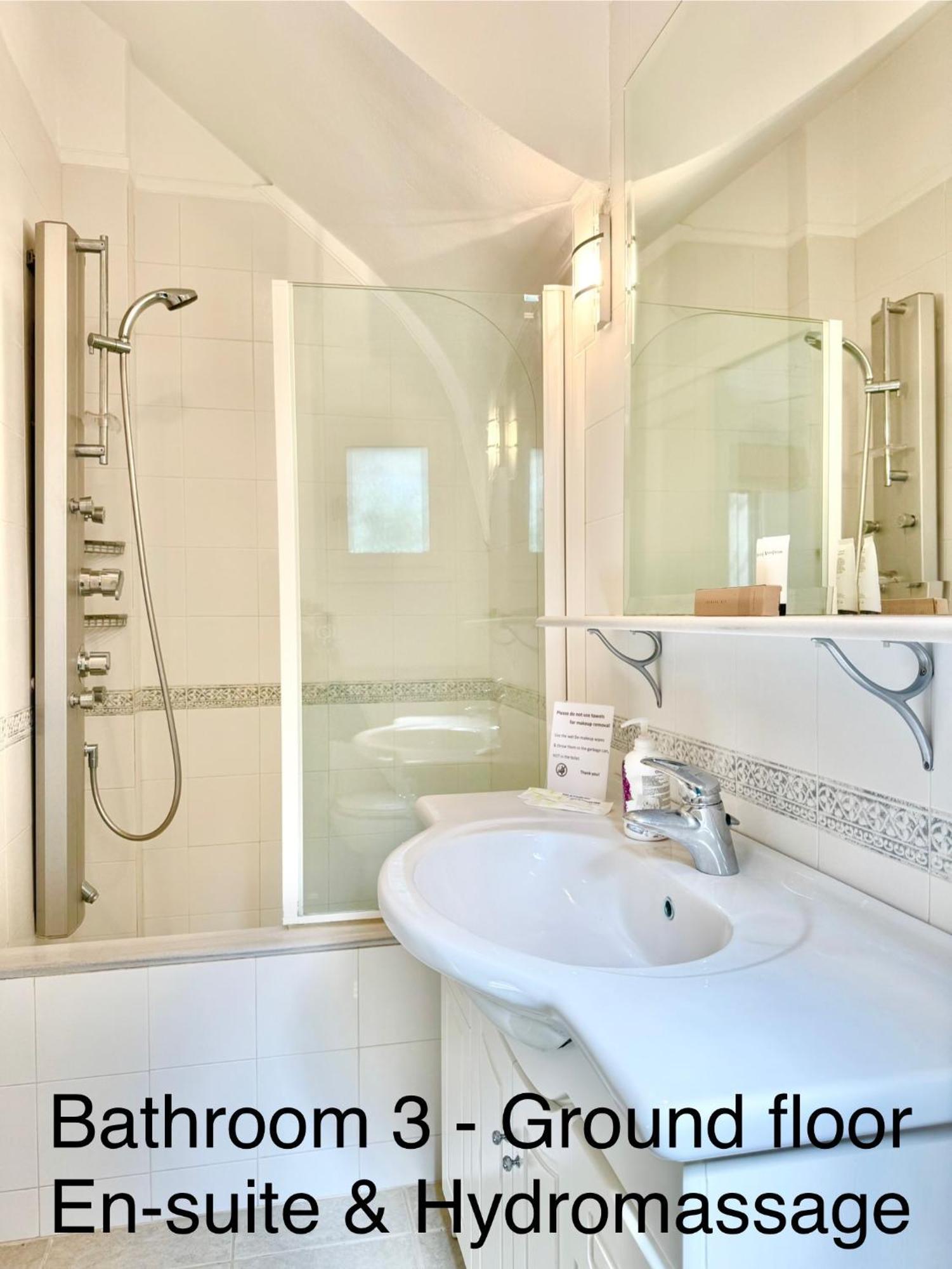 Villasonboard Dock Villa 3 Bed, 3 Bath, Canal, Greek Venice Porto Hydra Plépi Exteriör bild
