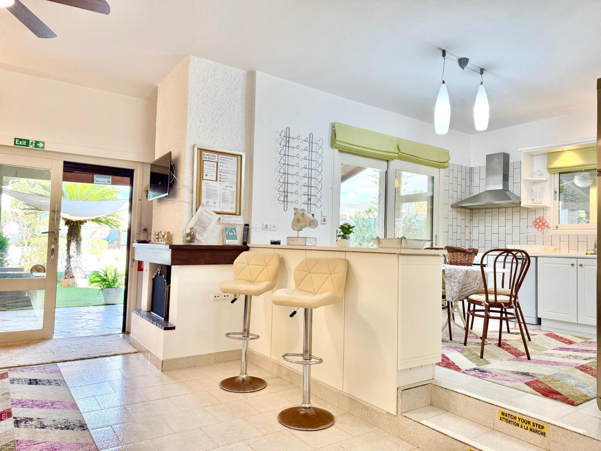 Villasonboard Dock Villa 3 Bed, 3 Bath, Canal, Greek Venice Porto Hydra Plépi Exteriör bild